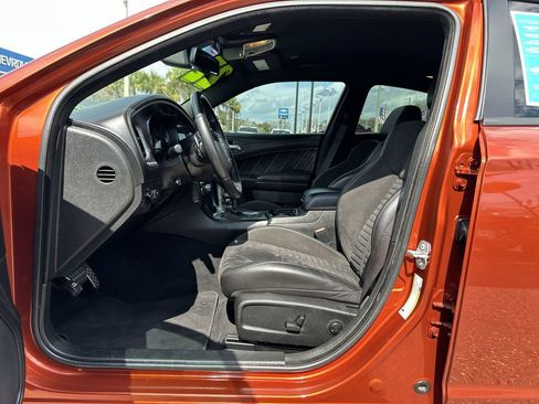 Used 2022 Dodge Charger Scat Pack w/ Daytona Edition Group image 19