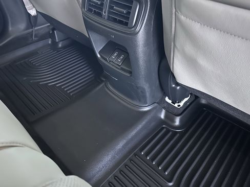 Used 2017 Honda CR-V EX-L image 46