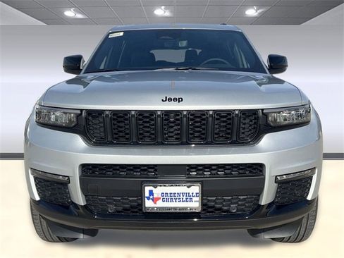 New 2025 Jeep Grand Cherokee L Limited w/ Luxury Tech Group II image 5