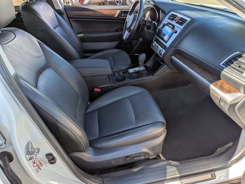 Used 2016 Subaru Outback 2.5i Limited image 36