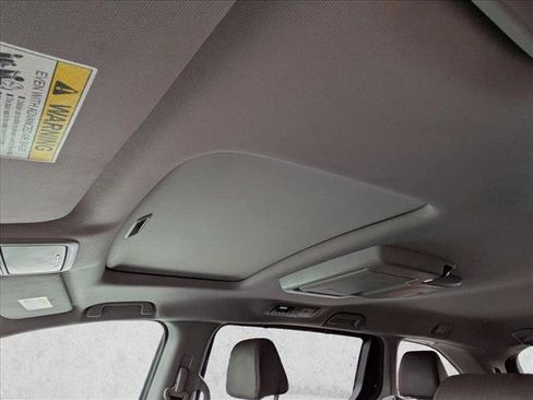 Used 2018 Honda Odyssey Touring image 22