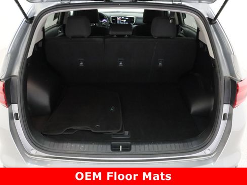 Used 2021 Kia Sportage LX image 29