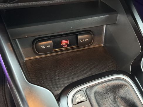 Used 2020 Kia Soul GT-Line image 32