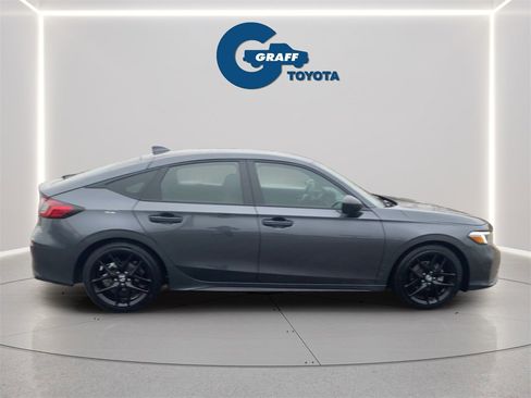 Used 2025 Honda Civic Sport image 7