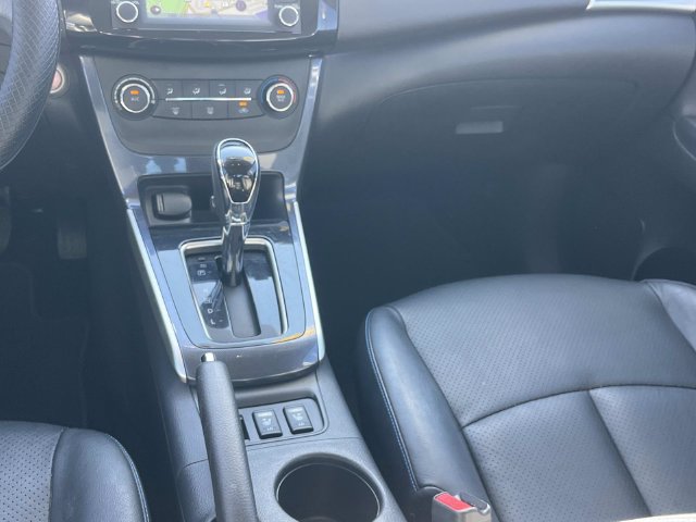 Used 2016 Nissan Sentra SR w/ SR Premium Package FWD image 16