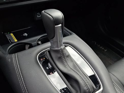 Used 2025 Honda HR-V EX-L image 16
