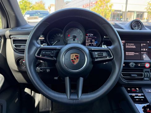 Used 2026 Porsche Macan S AWD/4WD image 15