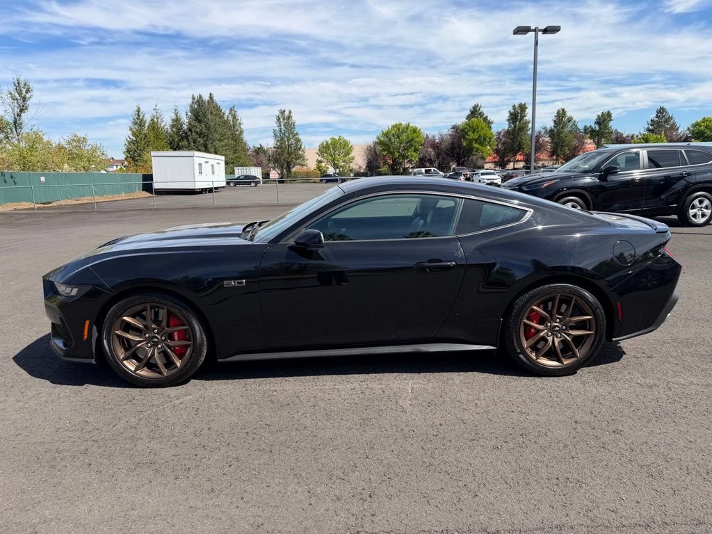 Used 2024 Ford Mustang GT Premium RWD image 5