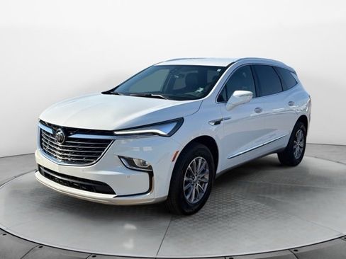 Used 2024 Buick Enclave Premium image 7