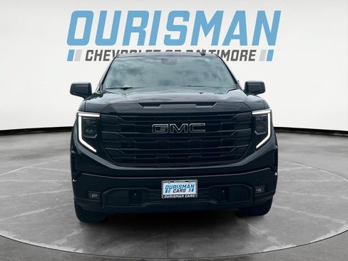 Used 2024 GMC Sierra 1500 Elevation AWD/4WD image 8