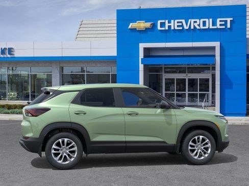 New 2026 Chevrolet TrailBlazer LS FWD image 5