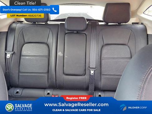 Used 2019 Jaguar E-PACE SE image 13