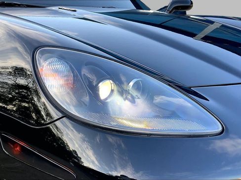 Used 2009 Chevrolet Corvette Z06 w/ Preferred Equipment Group RWD image 26