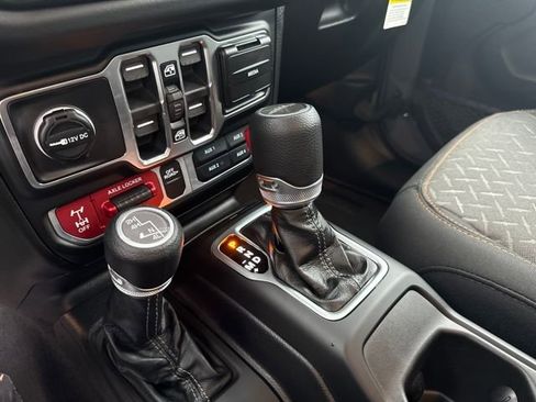 New 2026 Jeep Gladiator Mojave image 26