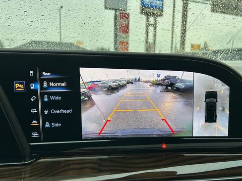 Used 2021 Cadillac Escalade ESV Sport Platinum image 19