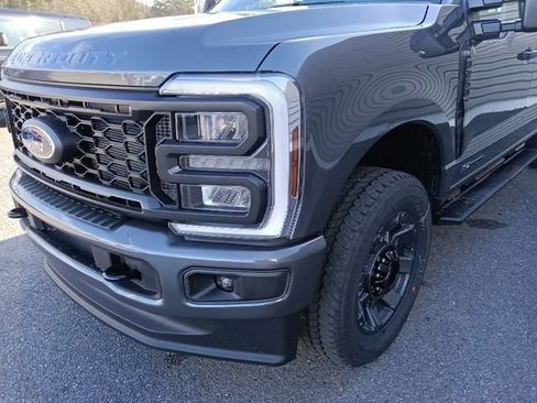 New 2026 Ford F250 XL w/ STX Appearance Package AWD/4WD image 9