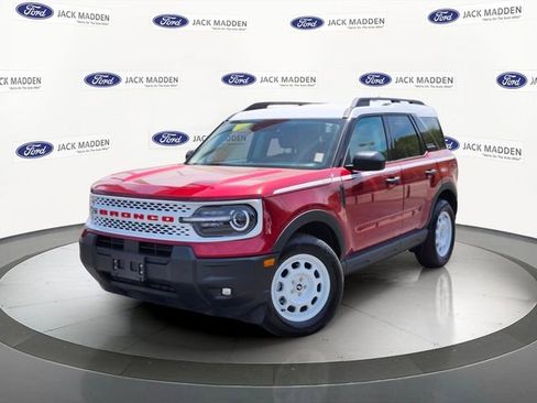 Certified 2025 Ford Bronco Sport Heritage w/ Convenience Package AWD/4WD image 1