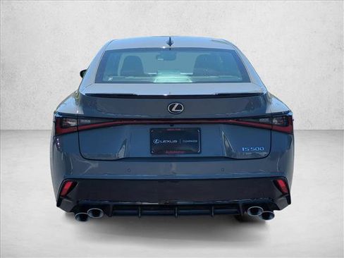 Used 2022 Lexus IS 500 RWD image 7