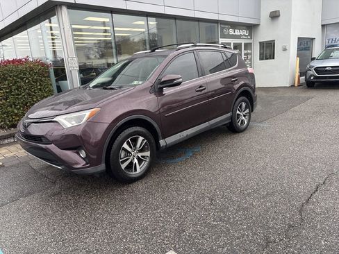 Used 2017 Toyota RAV4 XLE image 6