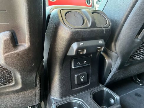 Used 2020 Jeep Gladiator Rubicon image 18