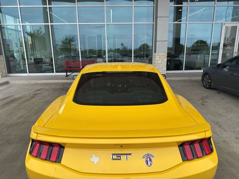Used 2024 Ford Mustang GT Premium image 14