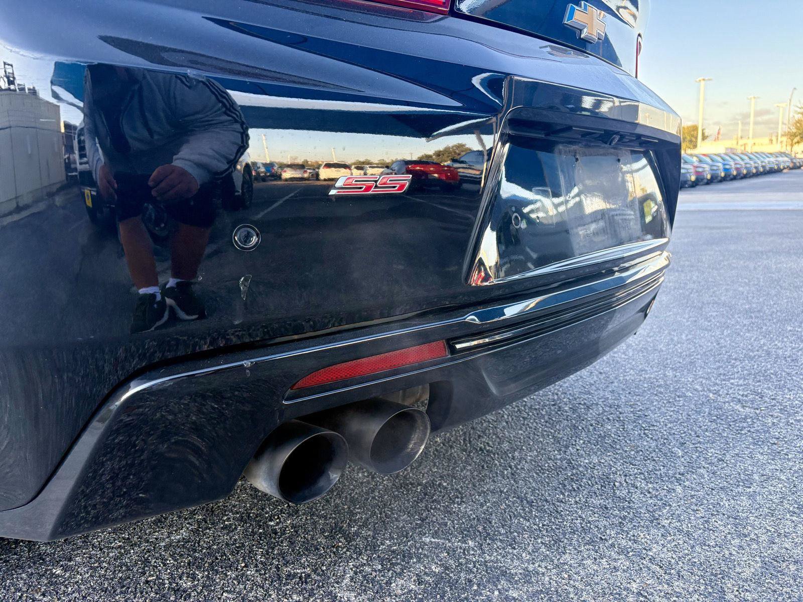 Used 2017 Chevrolet Camaro SS RWD image 13