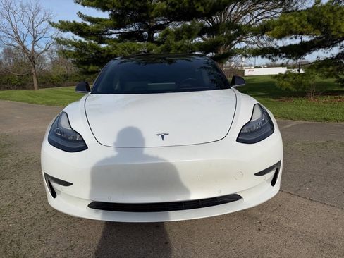 Used 2018 Tesla Model 3 Long Range image 2