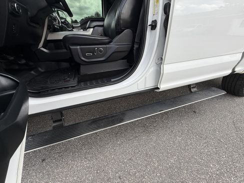 Used 2015 Ford F150 Lariat w/ Equipment Group 502A Luxury image 37