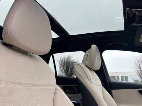 New 2026 Mercedes-Benz GLC 300 4MATIC image 17