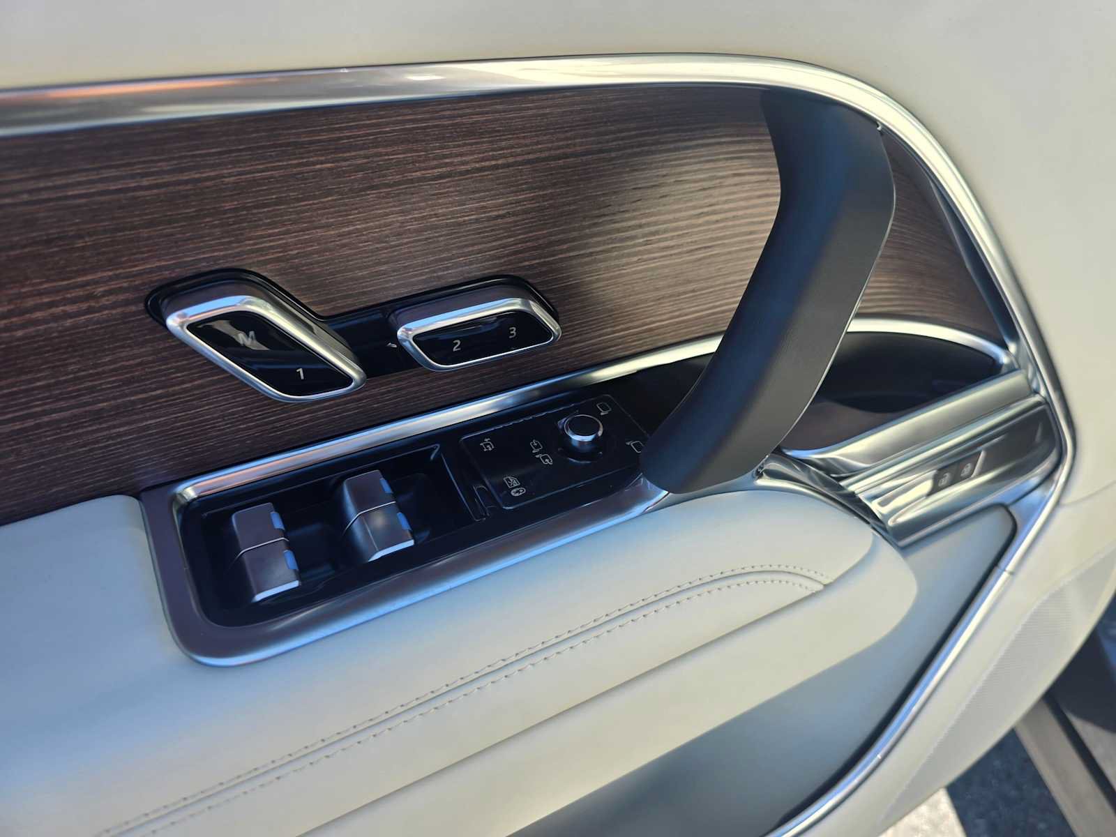 New 2026 Land Rover Range Rover SE AWD/4WD image 21