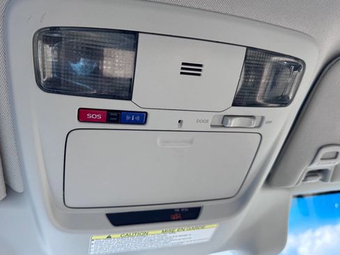 Used 2018 Subaru Legacy 2.5i Premium w/ Eyesight & BSD & Rcta & HBA image 16