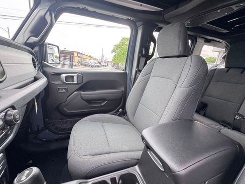 New 2026 Jeep Wrangler Unlimited Sport AWD/4WD image 14