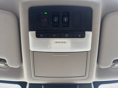 Used 2023 Nissan Rogue SL w/ SL Premium Package image 27