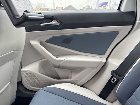 New 2026 Volkswagen Jetta SE FWD image 27