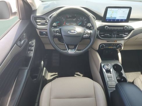 Used 2022 Ford Escape SEL FWD image 12