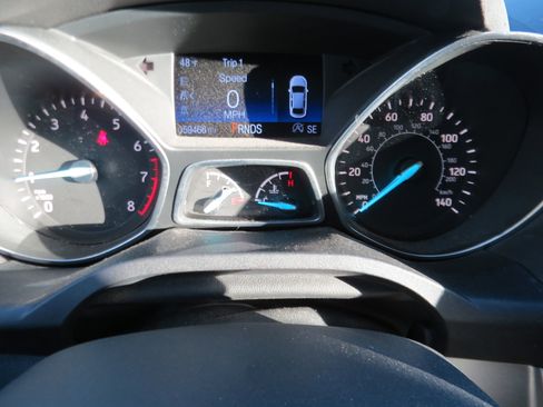 Used 2017 Ford Escape SE w/ SE Cold Weather Package image 22