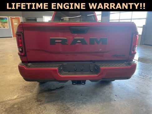 New 2026 RAM 2500 Tradesman AWD/4WD image 7