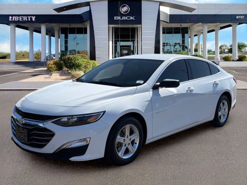Used 2022 Chevrolet Malibu LS w/ LPO, Convenience Package 1 FWD image 9