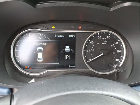 New 2025 Nissan Versa SV w/ Trunk Package image 20