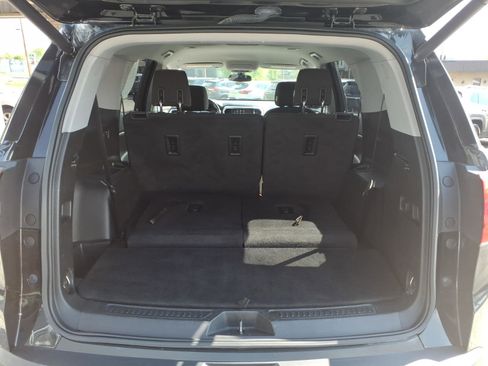 Used 2019 GMC Acadia SLE w/ Driver Alert Package I AWD/4WD image 12