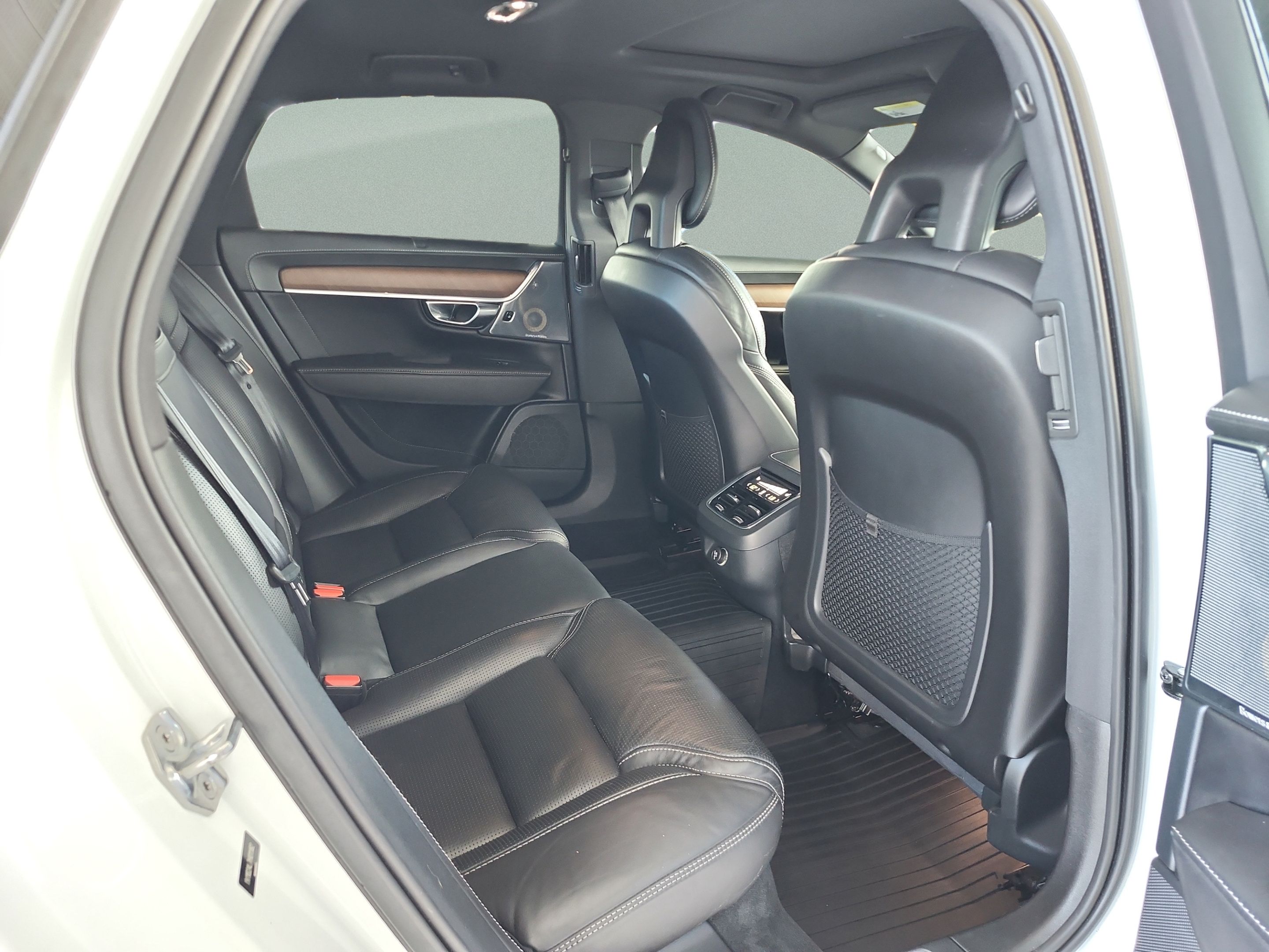 Used 2017 Volvo S90 T5 Inscription w/ Vision Package FWD image 20
