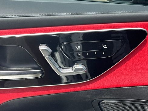 New 2026 Mercedes-Benz GLC 43 AMG 4MATIC image 12