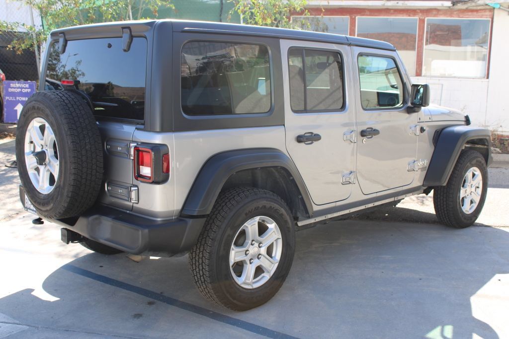 Used 2018 Jeep Wrangler Unlimited Sport S AWD/4WD image 4