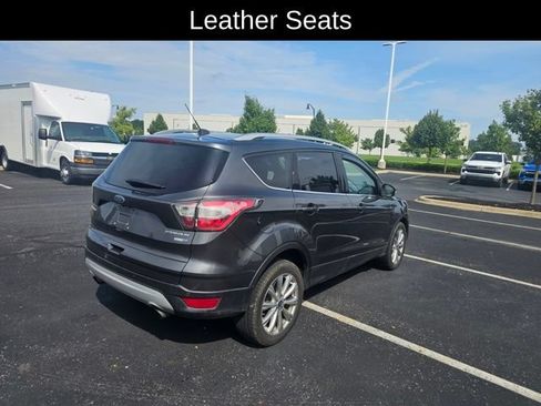 Used 2017 Ford Escape Titanium AWD/4WD image 5
