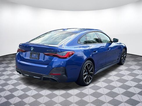 Used 2022 BMW i4 eDrive40 w/ M Sport Package RWD image 4