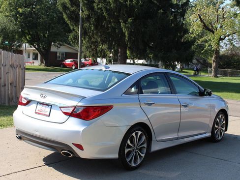 Used 2014 Hyundai Sonata SE FWD image 10