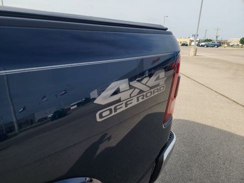 Used 2021 RAM 1500 Limited w/ Off Road Group image 17