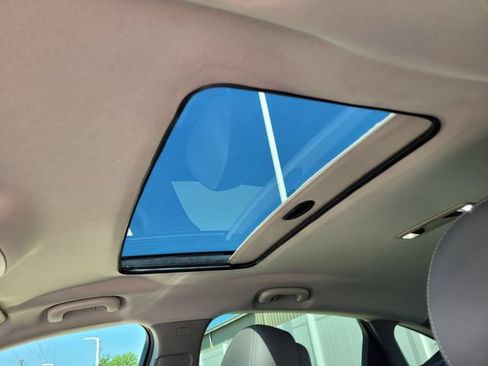 Used 2014 Chevrolet Impala LT w/ Convenience Package FWD image 27