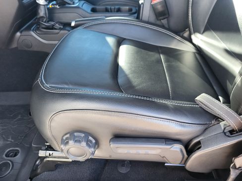 Used 2023 Jeep Wrangler Unlimited Sahara w/ Cold Weather Group image 10