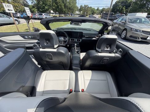 Used 2024 Ford Mustang Premium RWD image 13